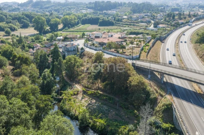 Terreno para Venda em Paredes