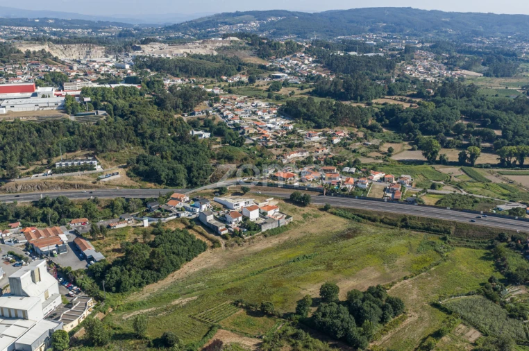 Terreno para Venda em Paredes Foto 17