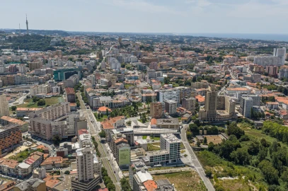 Apartamento T3 para Venda em Mafamude e Vilar do Paraíso