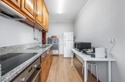 Apartamento T3 para Venda em Mafamude e Vilar do Paraíso