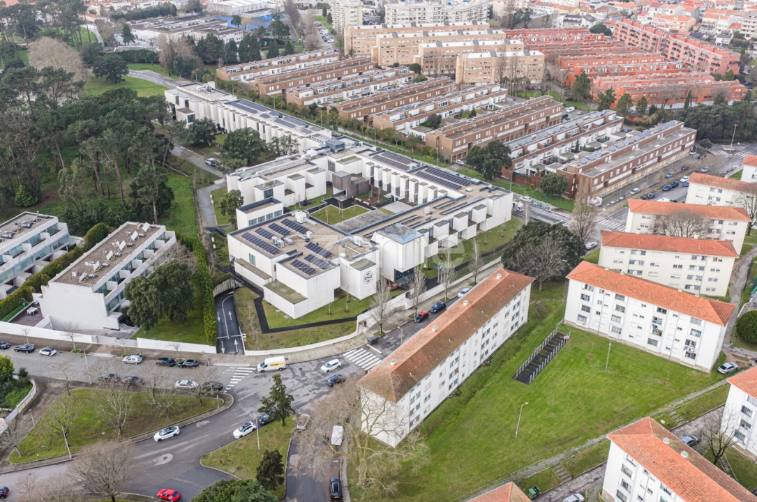 Escritório para Arrendamento em Aldoar, Foz do Douro e Nevogilde Foto 16