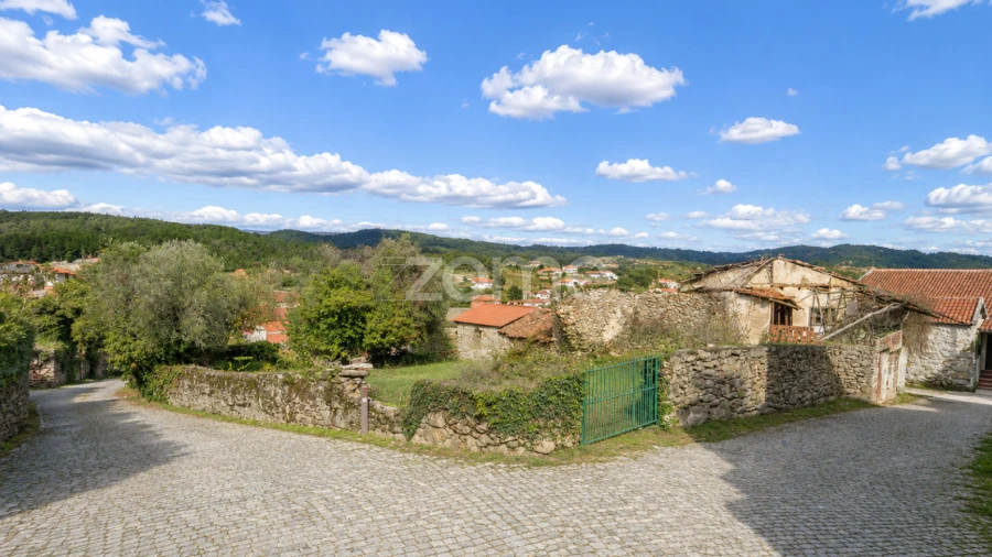 Terreno para Venda em Santa Valha