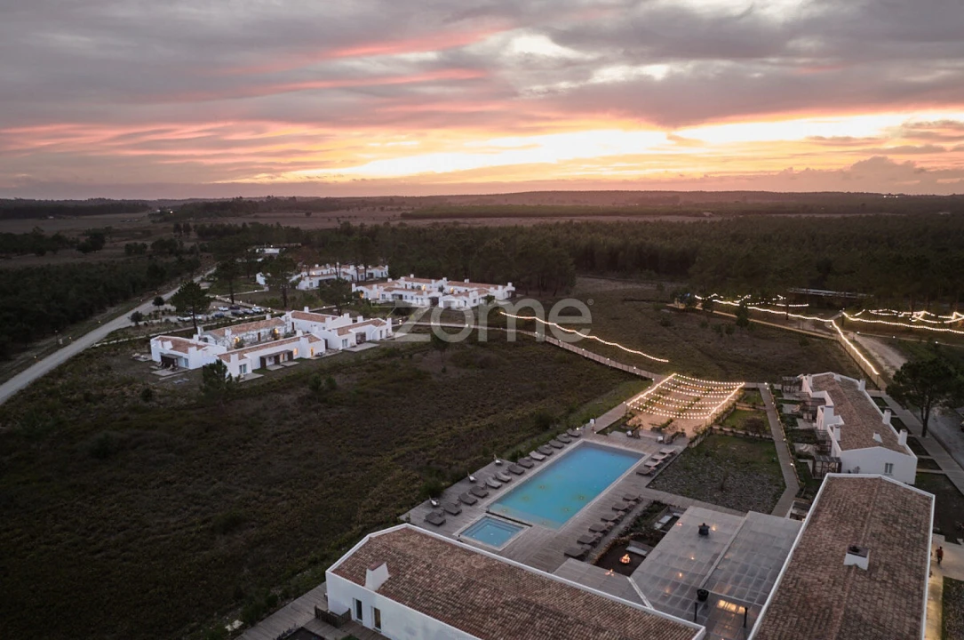 Apartamento T1 para Venda em São Teotónio Foto 20