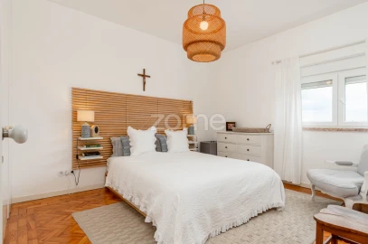 Apartamento T3 para Arrendamento em Alvalade
