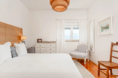 Apartamento T3 para Arrendamento em Alvalade