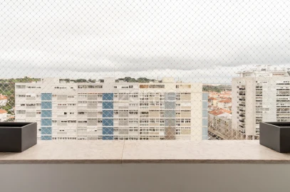 Apartamento T3 para Arrendamento em Alvalade