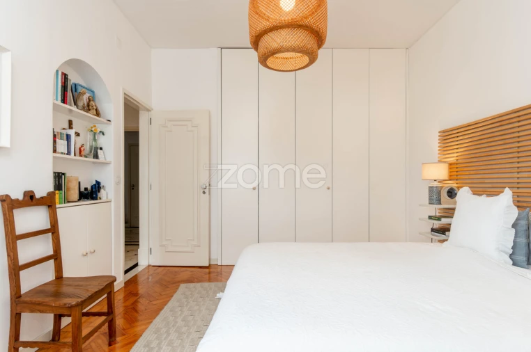 Apartamento T3 para Arrendamento em Alvalade Foto 28
