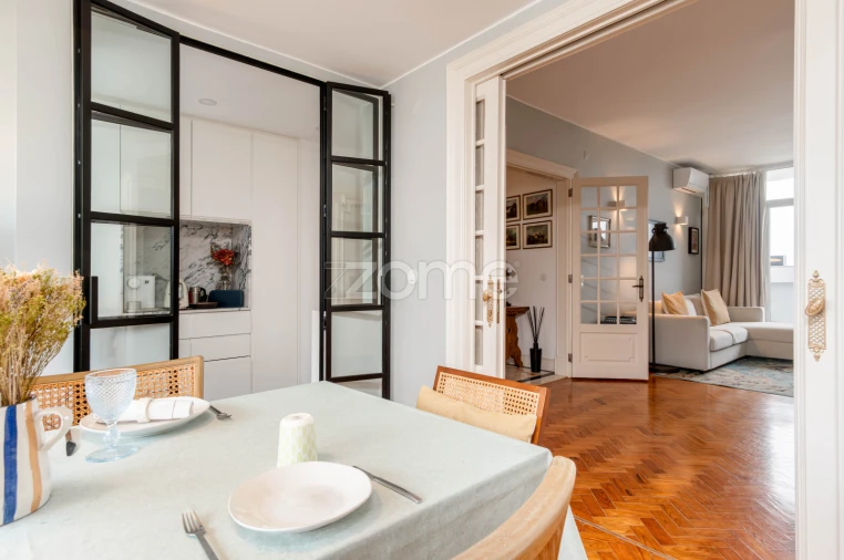 Apartamento T3 para Arrendamento em Alvalade Foto 13