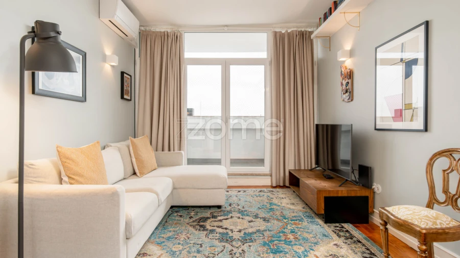 Apartamento T3 para Arrendamento em Alvalade