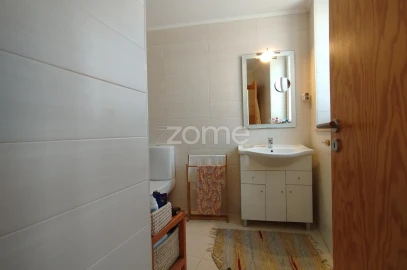 Moradia T5 para Venda em São Martinho do Bispo e Ribeira de Frades