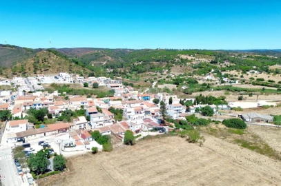 Negócio para Trespasse em Bensafrim e Barão de São João