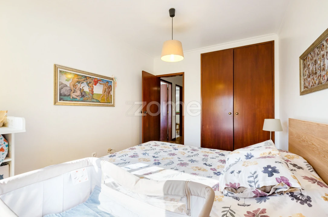 Apartamento T2 para Venda em Sacavém e Prior Velho Foto 16