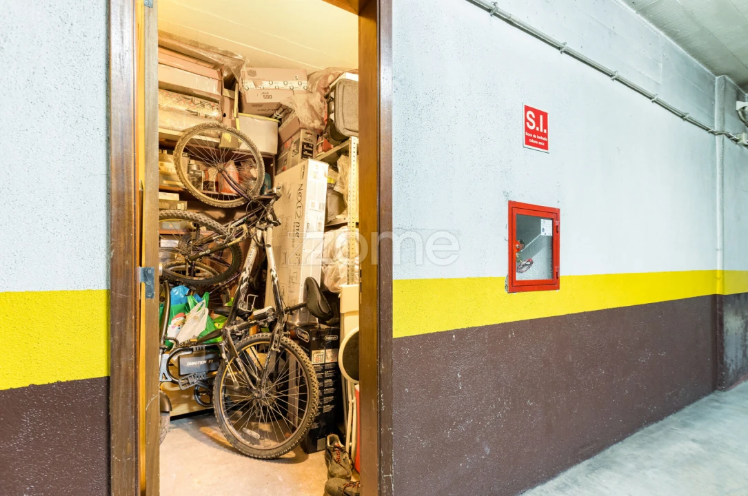 Apartamento T2 para Venda em Sacavém e Prior Velho Foto 20