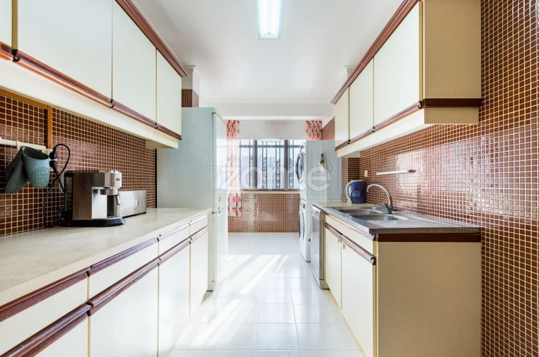 Apartamento T2 para Venda em Sacavém e Prior Velho Foto 6