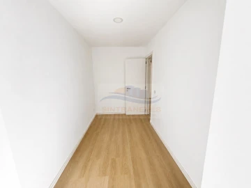 Apartamento T4 para Venda em Águas Livres