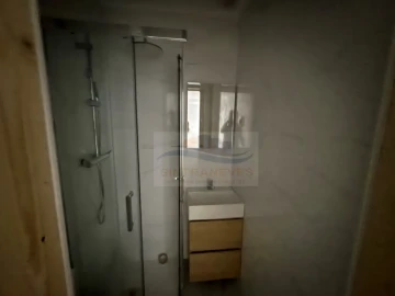 Apartamento T4 para Venda em Águas Livres