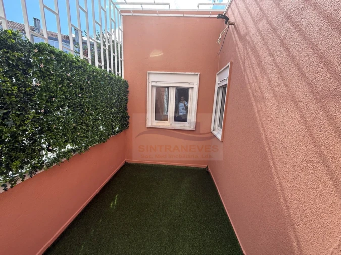 Apartamento T4 para Venda em Águas Livres Foto 10