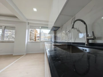 Apartamento T2 para Venda em Mina de Água