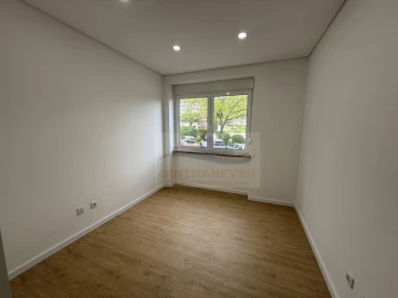 Apartamento T2 para Venda em Mina de Água