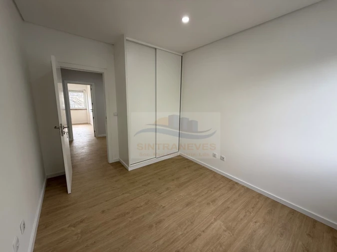 Apartamento T2 para Venda em Mina de Água Foto 7
