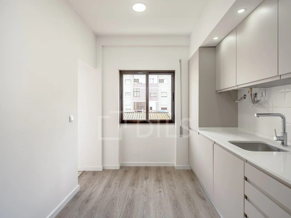 Apartamento T2 para Venda em Alto do Seixalinho, Santo André e Verderena Foto 6