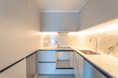 Apartamento T2 para Venda em Lordelo do Ouro e Massarelos