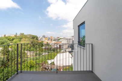 Apartamento T2 para Venda em Lordelo do Ouro e Massarelos