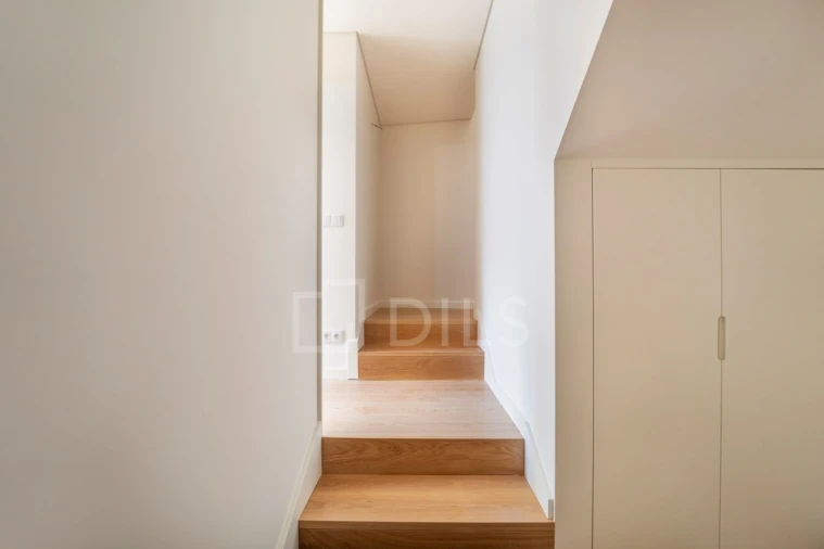 Apartamento T2 para Venda em Lordelo do Ouro e Massarelos Foto 19