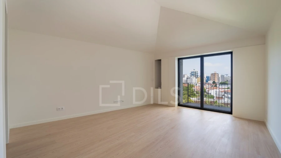 Apartamento T2 para Venda em Lordelo do Ouro e Massarelos