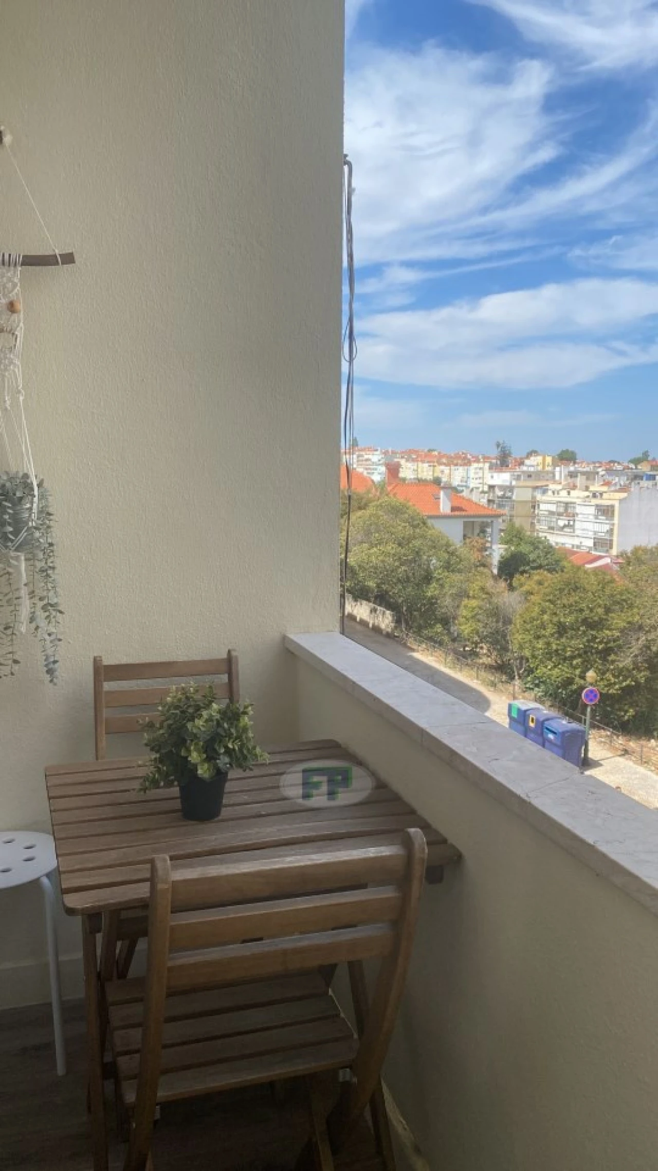 Apartamento T2 para Arrendamento em Penha de França Foto 1