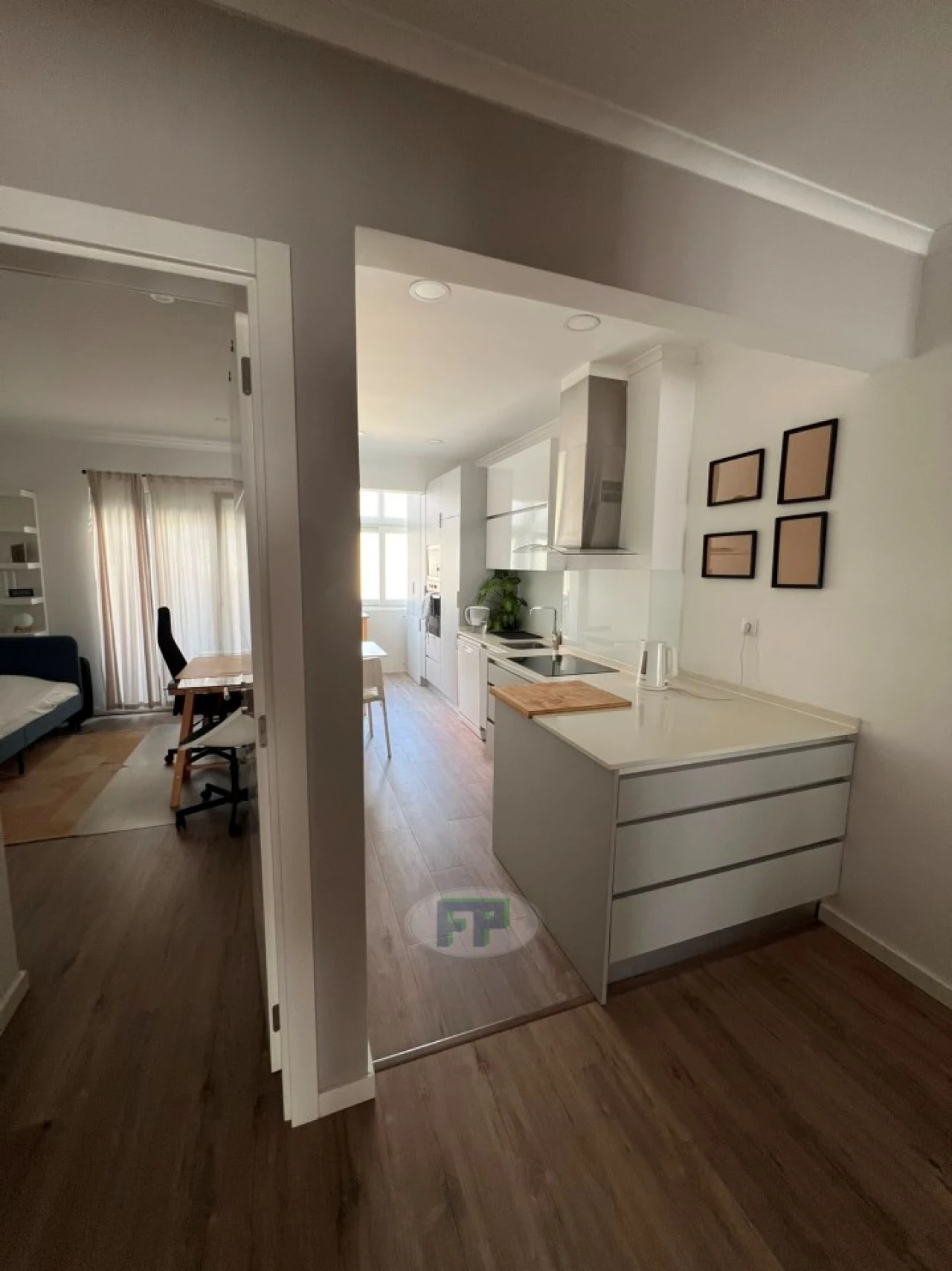 Apartamento T2 para Arrendamento em Penha de França Foto 12