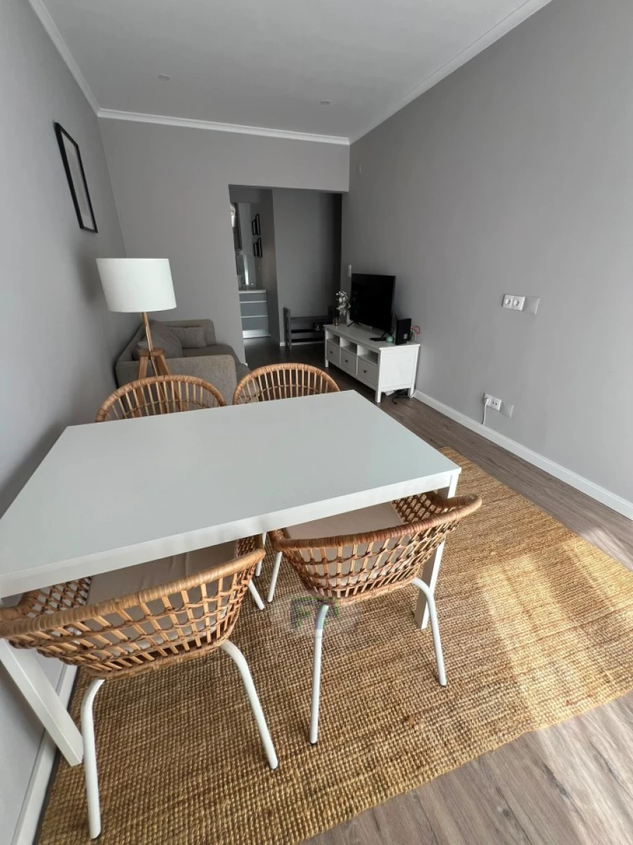 Apartamento T2 para Arrendamento em Penha de França Foto 2