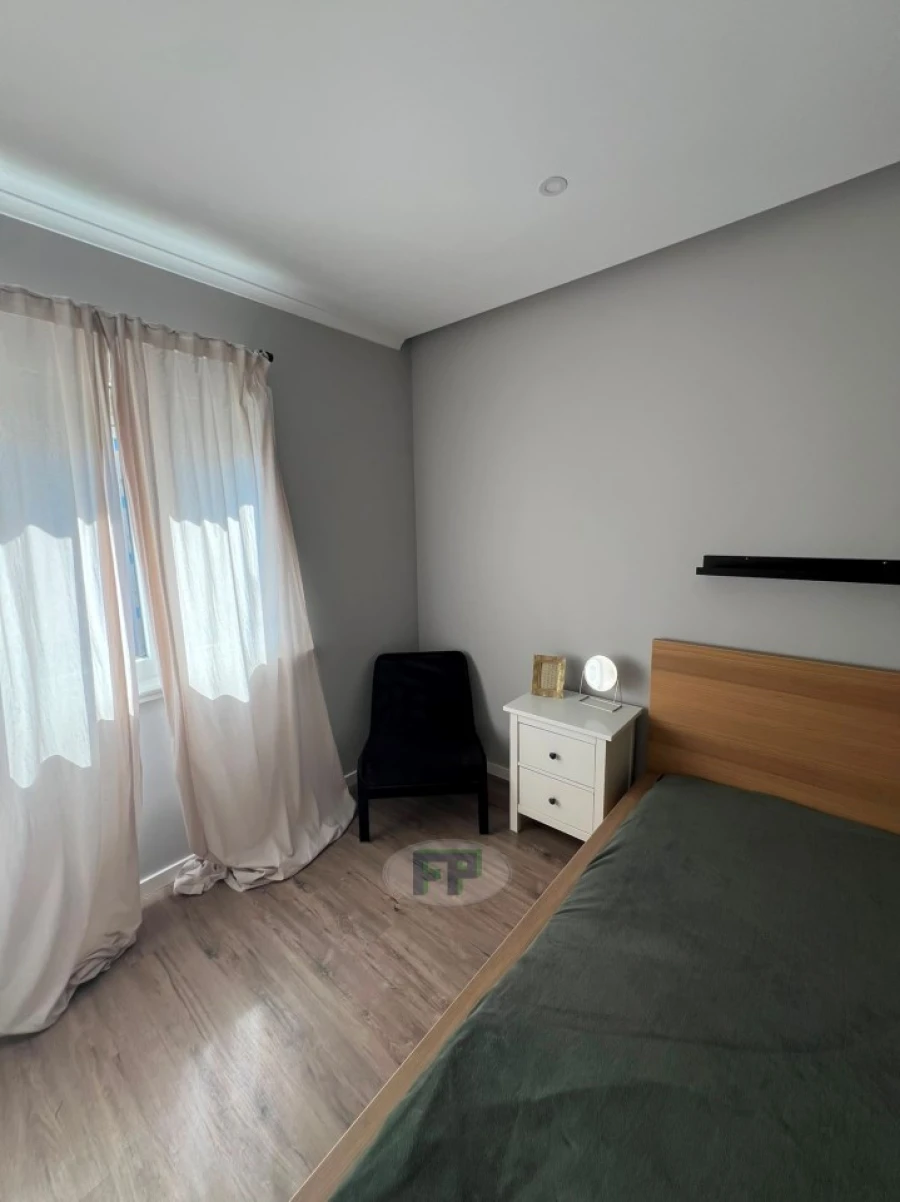 Apartamento T2 para Arrendamento em Penha de França Foto 6