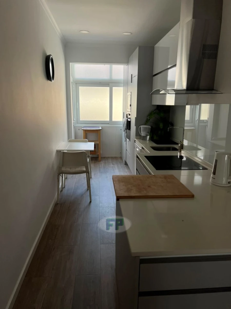 Apartamento T2 para Arrendamento em Penha de França Foto 13