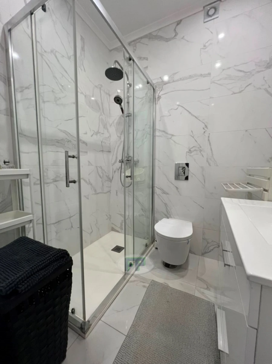 Apartamento T2 para Arrendamento em Penha de França Foto 16