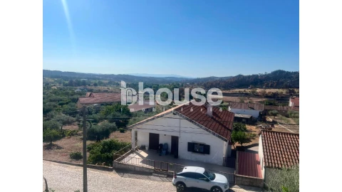 Moradia T4 para Venda em Santa Valha