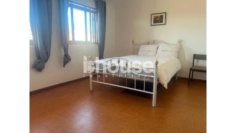 Moradia T4 para Venda em Santa Valha