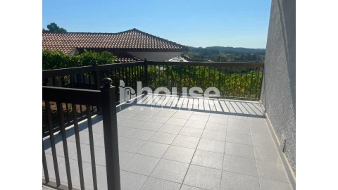 Moradia T4 para Venda em Santa Valha