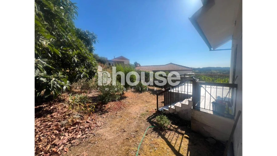 Moradia T4 para Venda em Santa Valha Foto 38