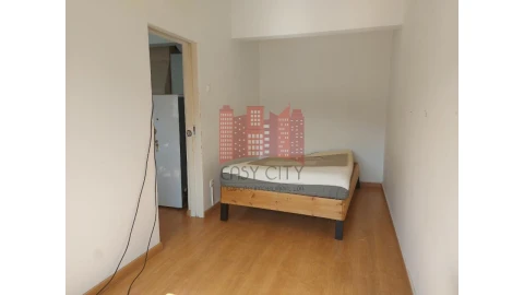 Apartamento T1 para Venda em Águas Livres