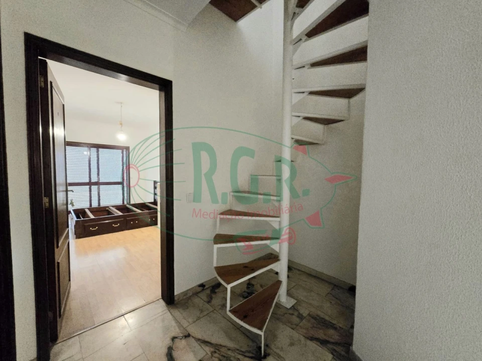 Quarto para Arrendamento em Gondomar (São Cosme), Valbom e Jovim Foto 17