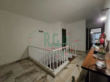 Quarto para Arrendamento em Gondomar (São Cosme), Valbom e Jovim