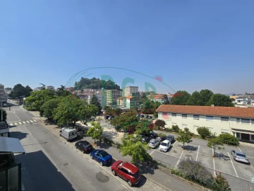 Quarto para Arrendamento em Gondomar (São Cosme), Valbom e Jovim