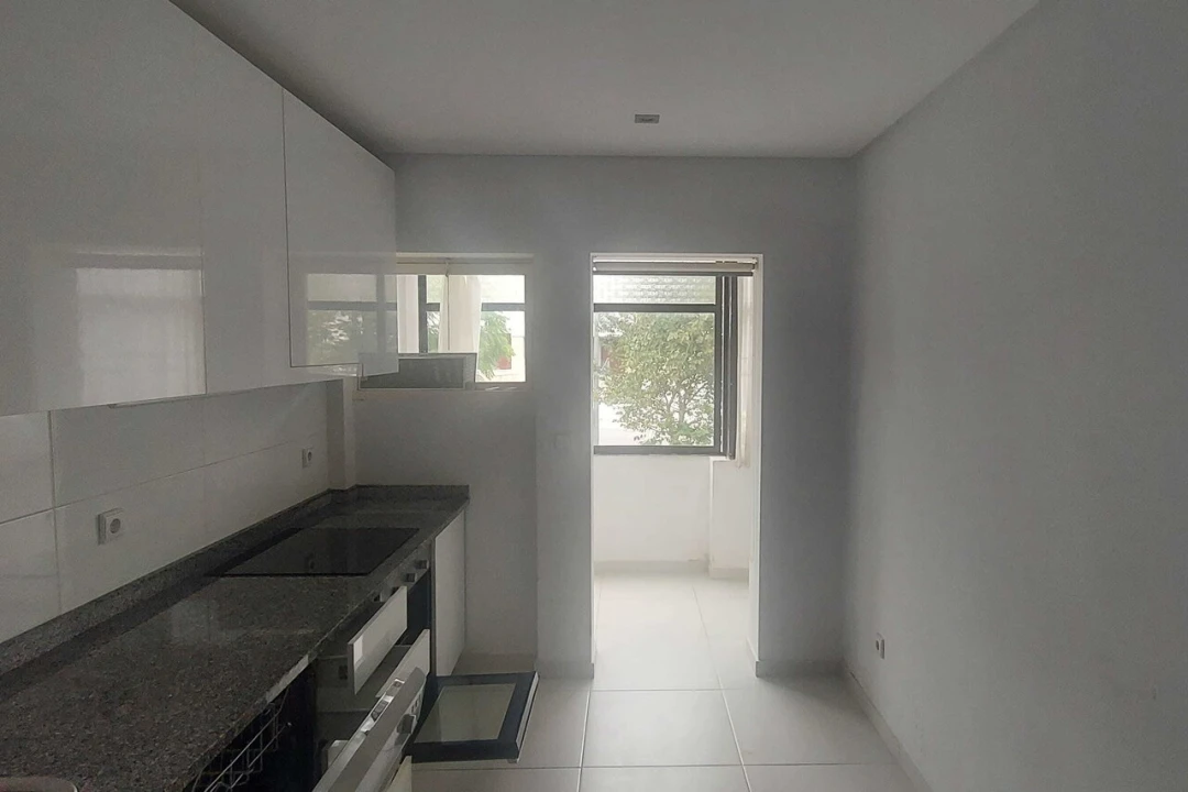 Apartamento T3 para Venda em Ramalde Foto 6