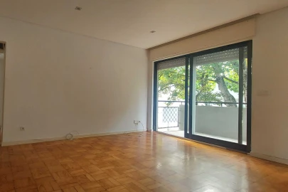Apartamento T3 para Venda em Ramalde