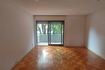 Apartamento T3 para Venda em Ramalde