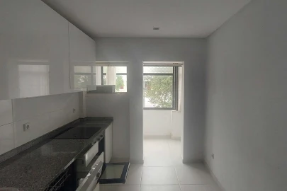 Apartamento T3 para Venda em Ramalde