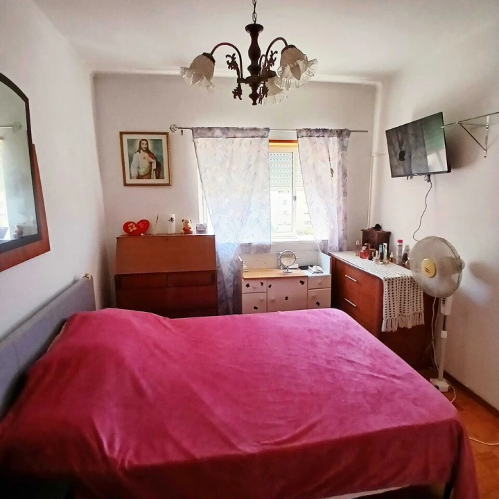 Apartamento T2 para Venda em Caparica e Trafaria Foto 9