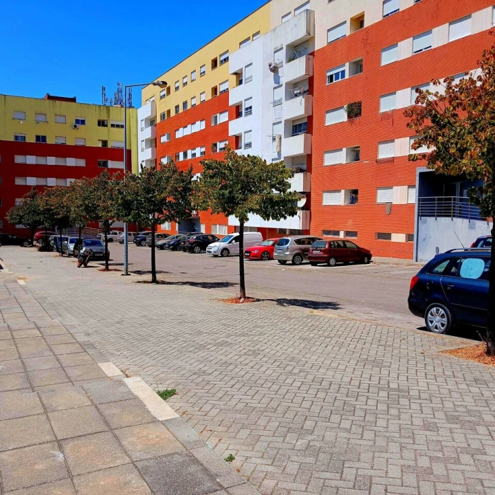 Apartamento T2 para Venda em Caparica e Trafaria Foto 21
