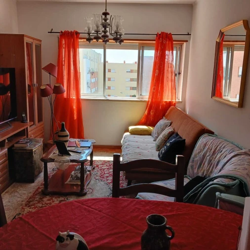 Apartamento T2 para Venda em Caparica e Trafaria Foto 2